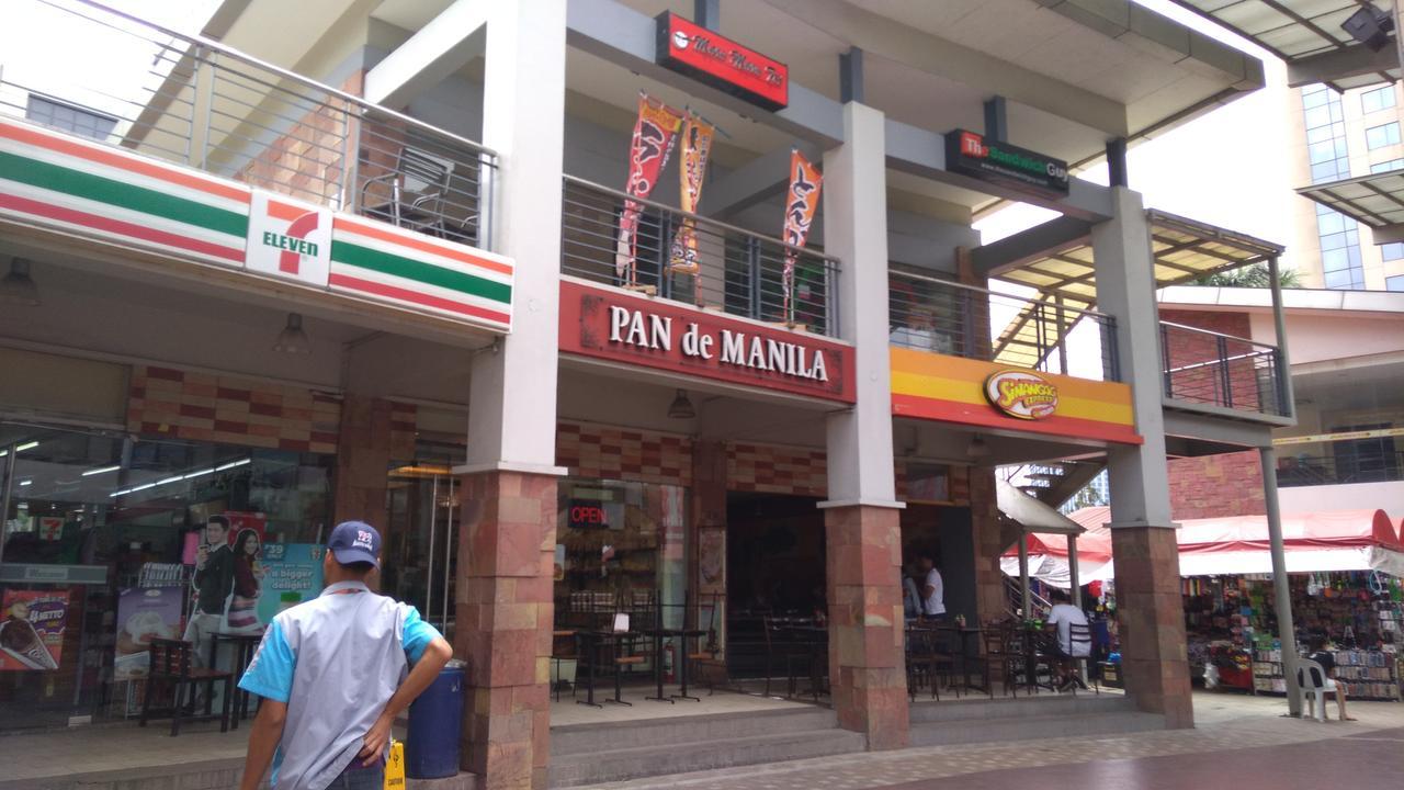 Condotel Affordable Price Manila Esterno foto